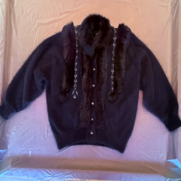 Vintage Black Fur-Trimmed Embellished Button Cardigan Sweater Size Large - Picture 11 of 11